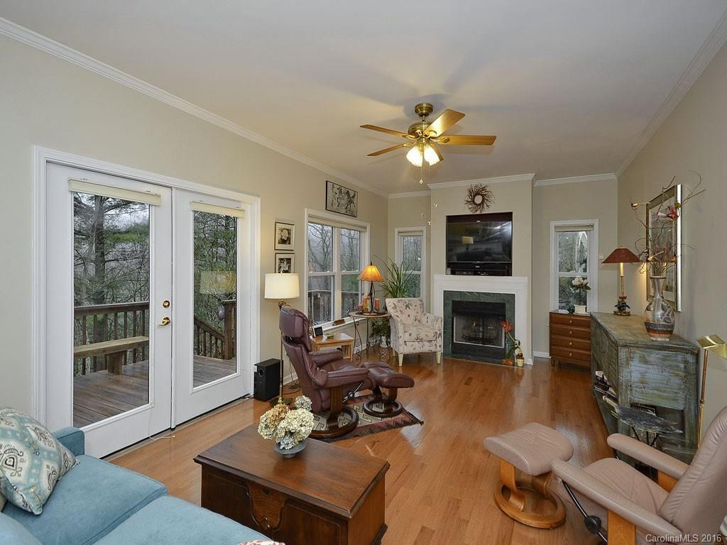 251 Park Lane - Photo 5