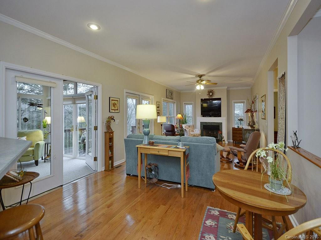 251 Park Lane - Photo 7