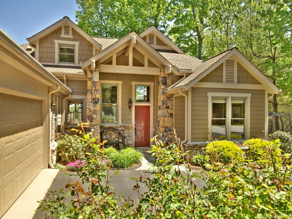 14 Spring Ridge Lane