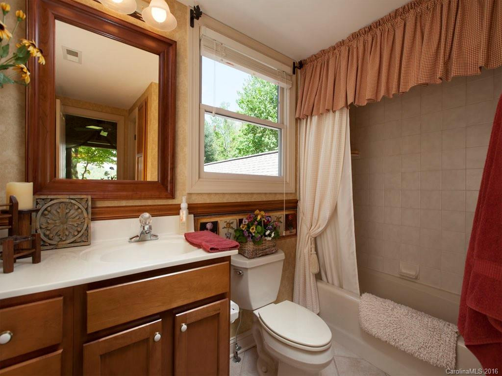 14 Spring Ridge Lane - Photo 11