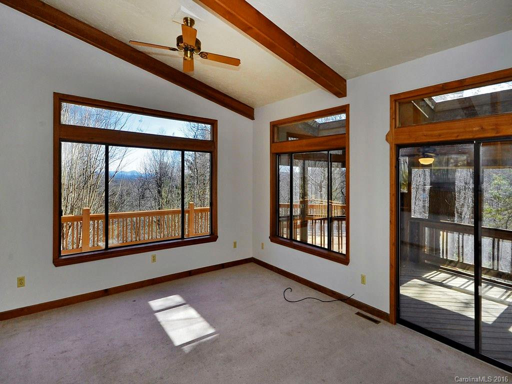 256 Indian Bluff Trail - Photo 3