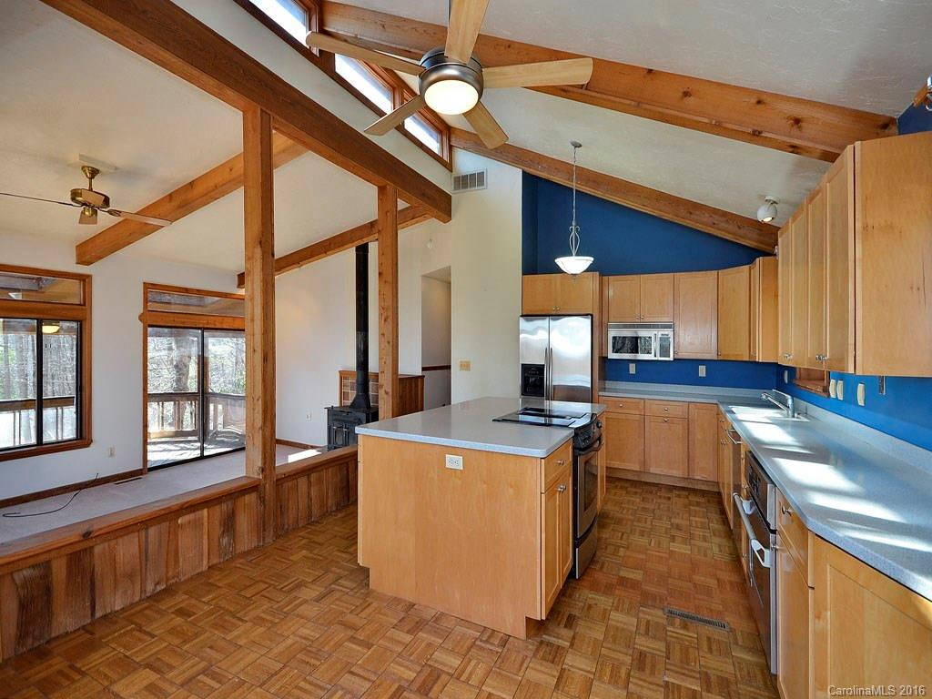 256 Indian Bluff Trail - Photo 8