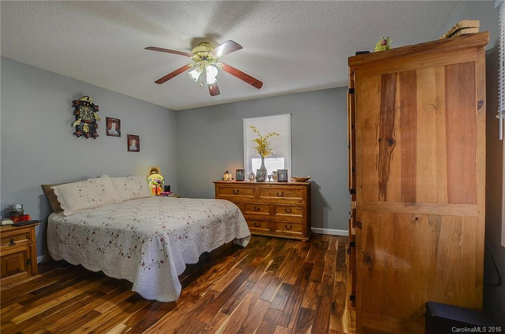 345 Terrys Gap Road - Photo 17