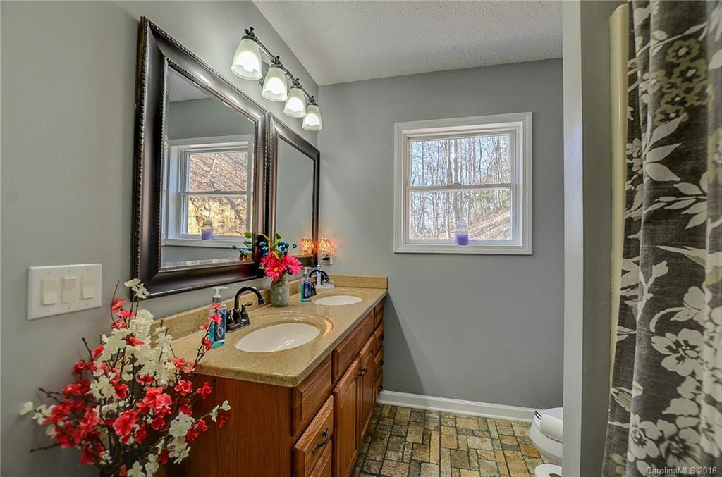 345 Terrys Gap Road - Photo 20
