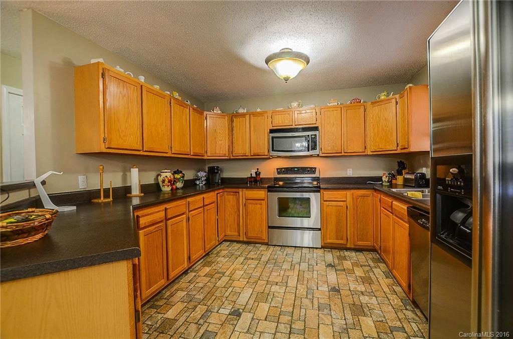 345 Terrys Gap Road - Photo 7