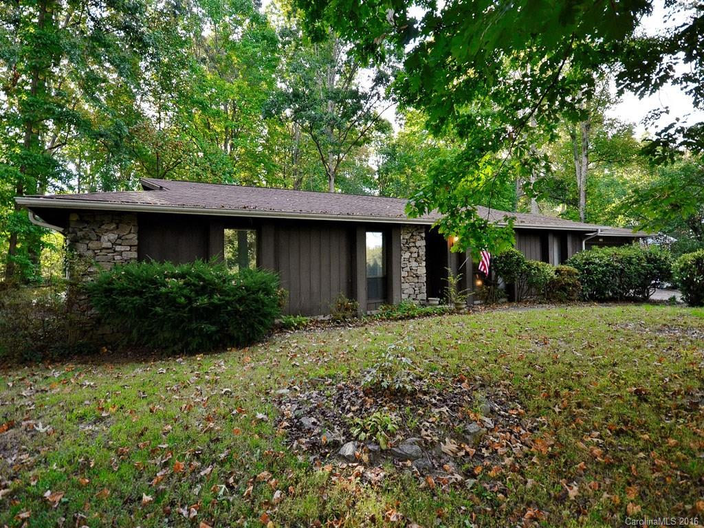 213 Dundeve Circle
