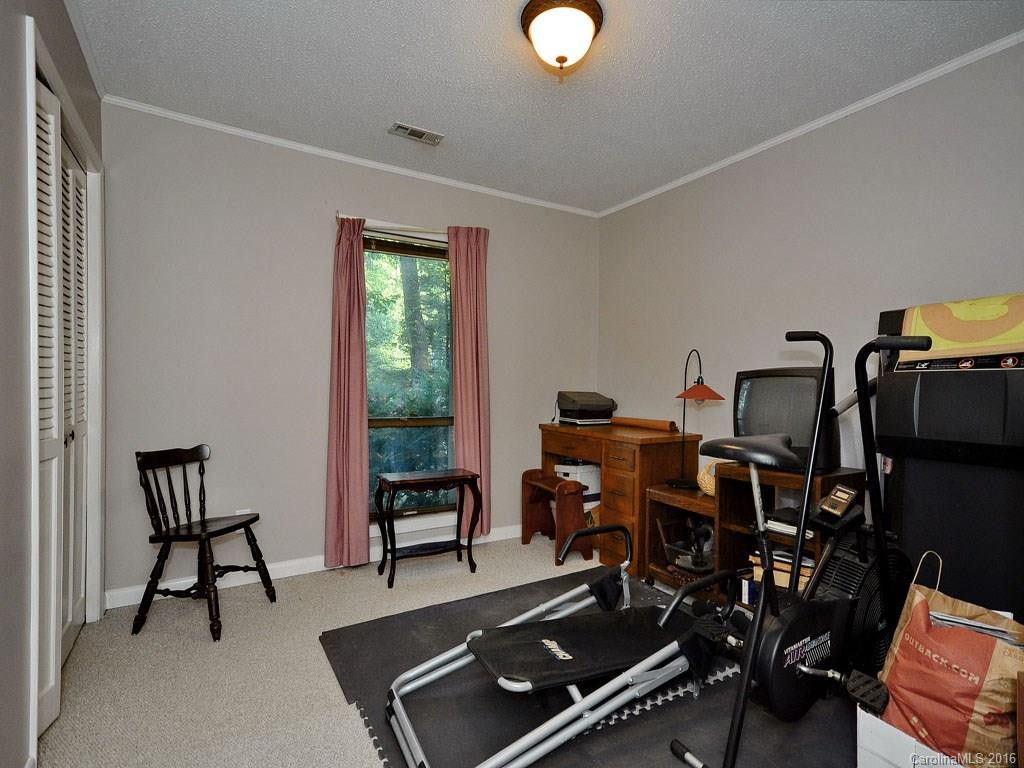 213 Dundeve Circle - Photo 14