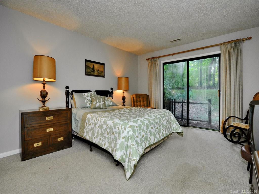 213 Dundeve Circle - Photo 9