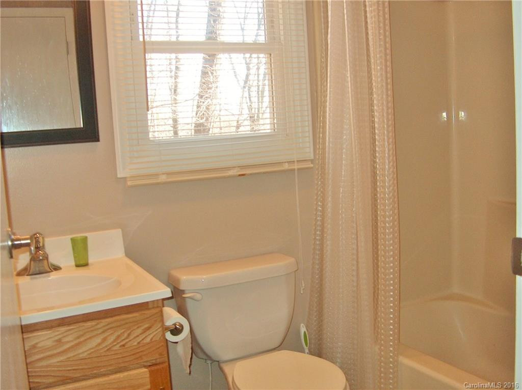 203 Winchester Drive - Photo 15