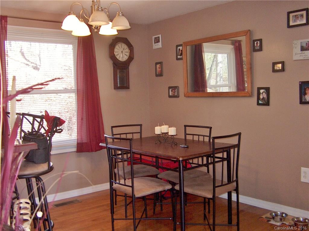203 Winchester Drive - Photo 10