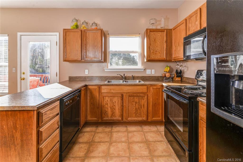 116 Fallen Spruce Drive - Photo 4