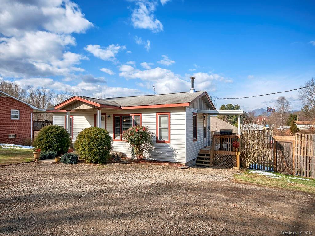 171 Moody Avenue - Photo 2