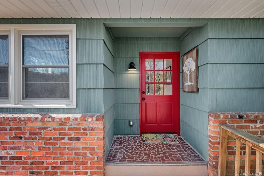 435 Pearson Drive - Photo 2