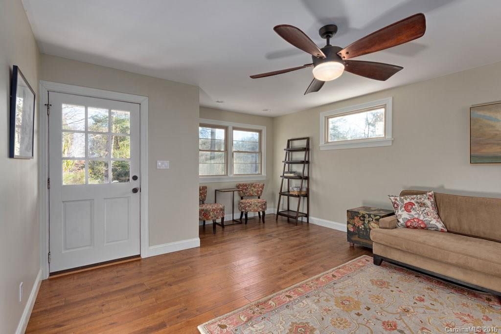 435 Pearson Drive - Photo 3