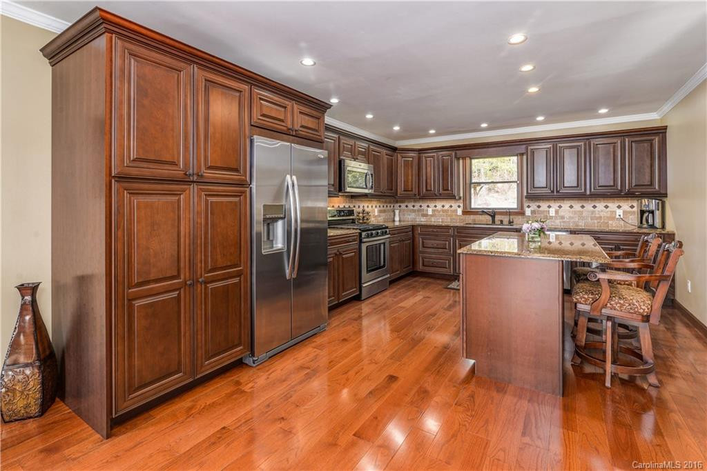 549 Hunters Glen Lane - Photo 7