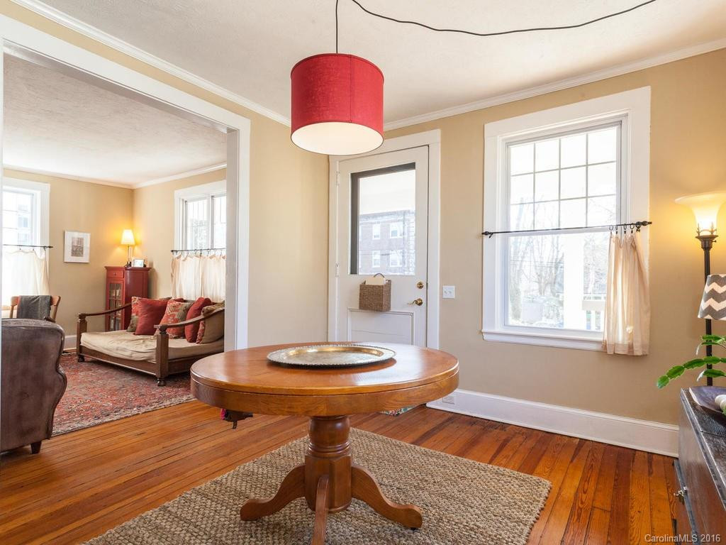 46 Chestnut Street - Photo 2