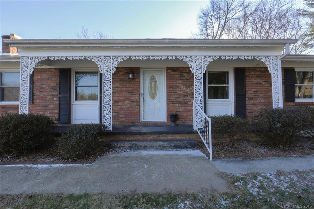 14 Berry Hill Road - Photo 4