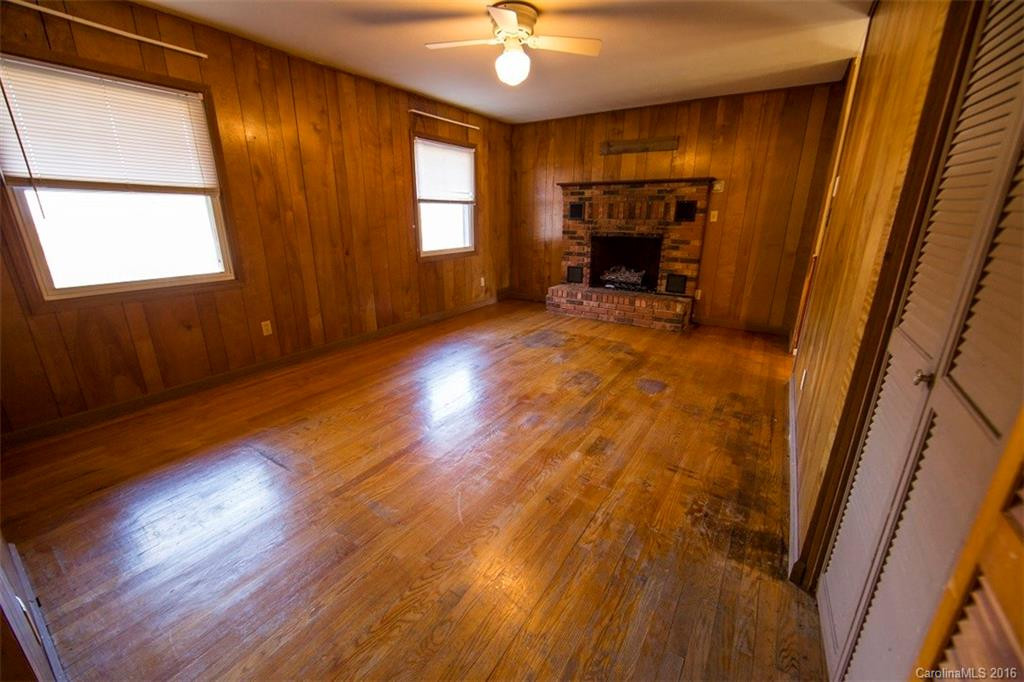 14 Berry Hill Road - Photo 8