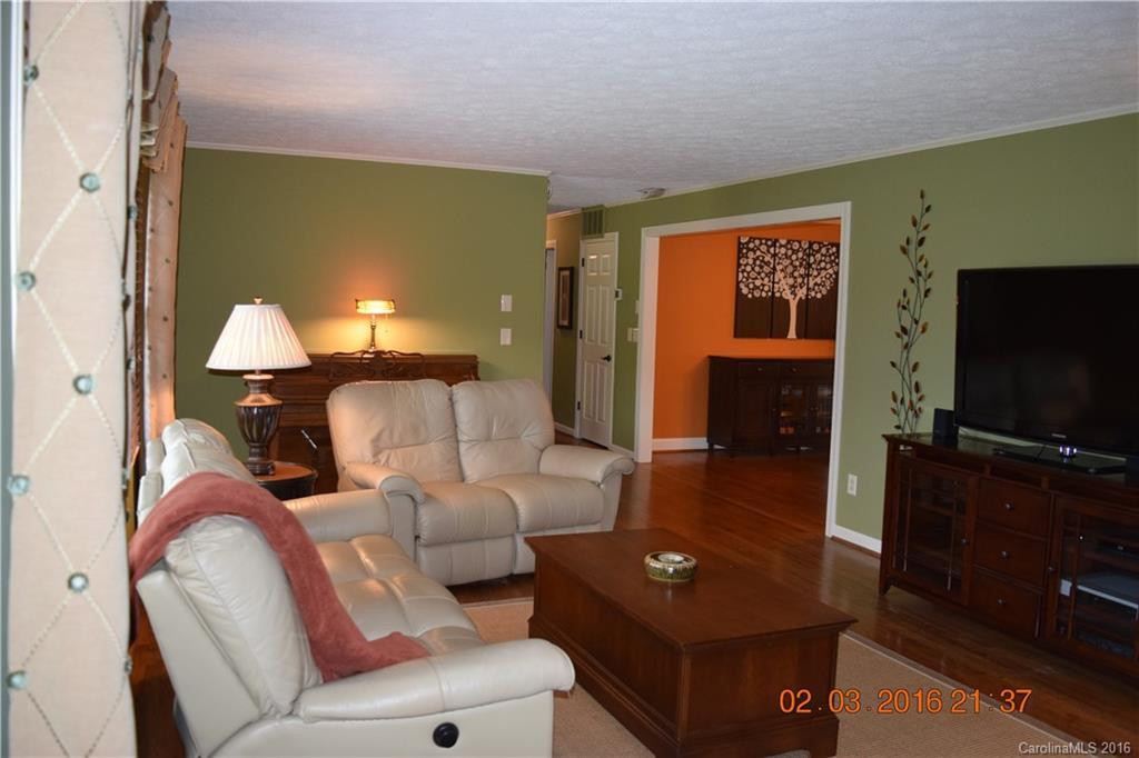 129 Whisperwood Drive - Photo 18