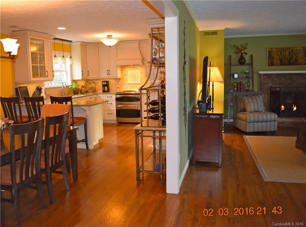 129 Whisperwood Drive - Photo 5