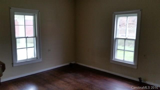 5640 Paint Fork Road - Photo 5