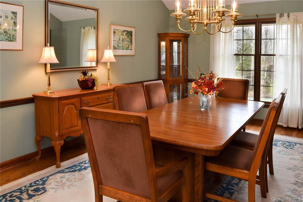 363 Sabine Drive - Photo 4