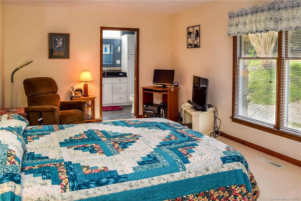 363 Sabine Drive - Photo 7