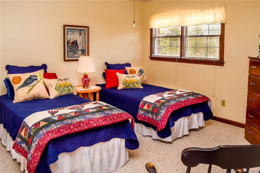 363 Sabine Drive - Photo 10