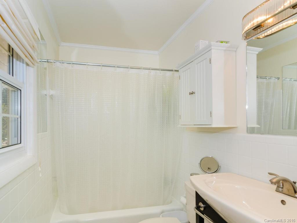 3 Appian Way - Photo 13