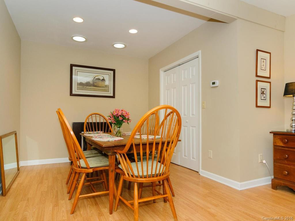 3 Appian Way - Photo 19