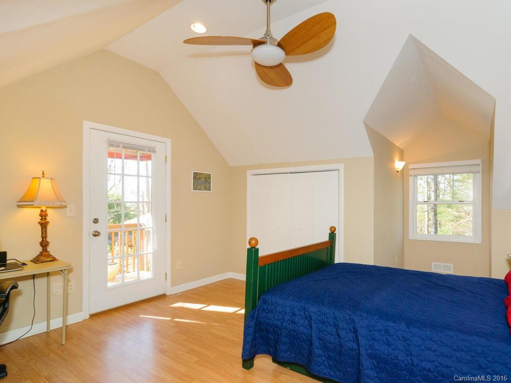 3 Appian Way - Photo 23