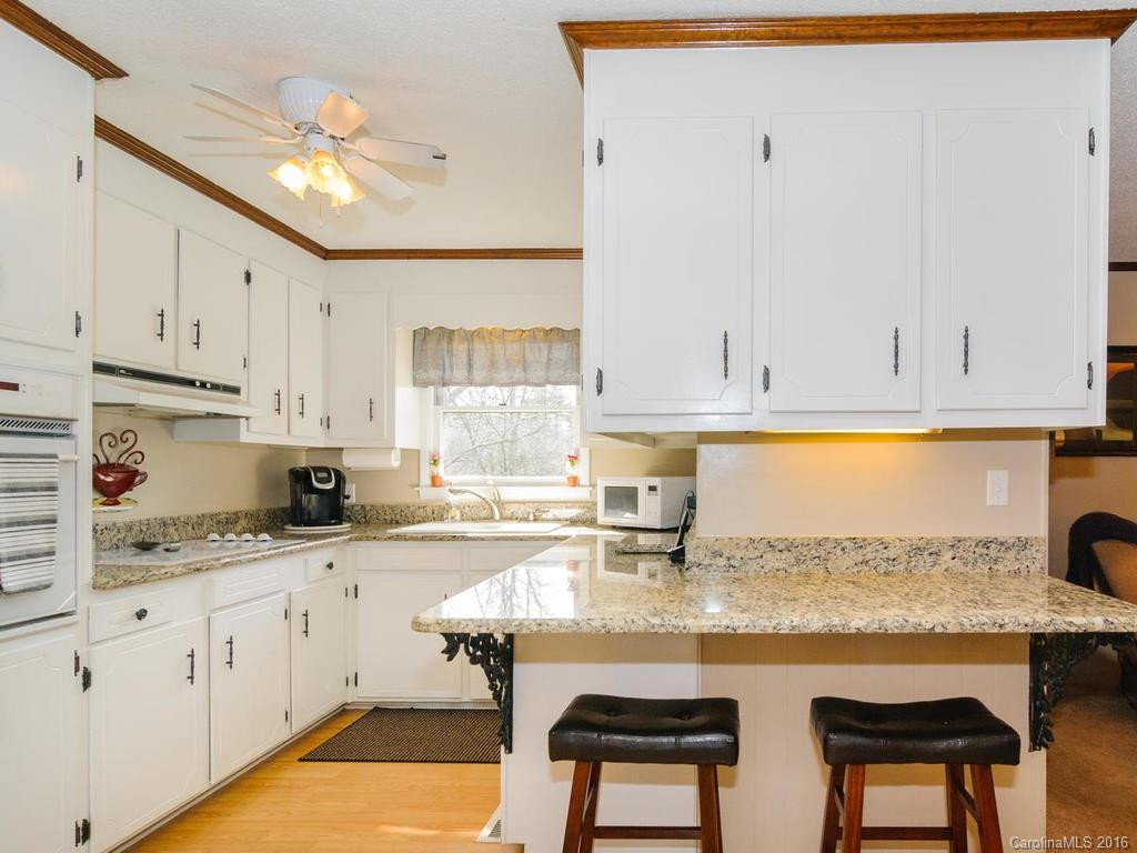 108 Brentwood Drive - Photo 11