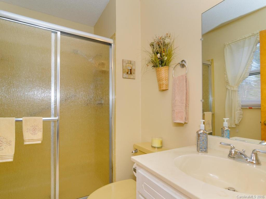 108 Brentwood Drive - Photo 15