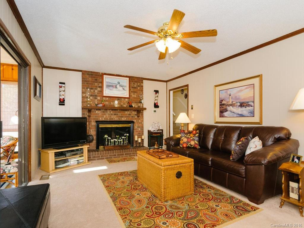 108 Brentwood Drive - Photo 6