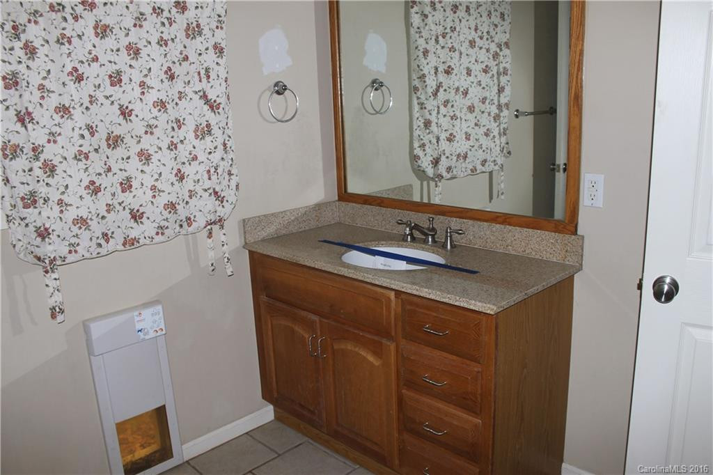 1264 Beaverdam Street - Photo 10
