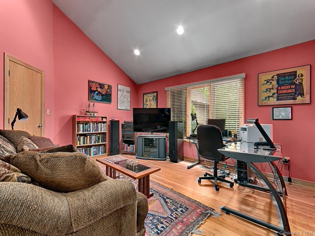 68 Brookwood Road - Photo 14