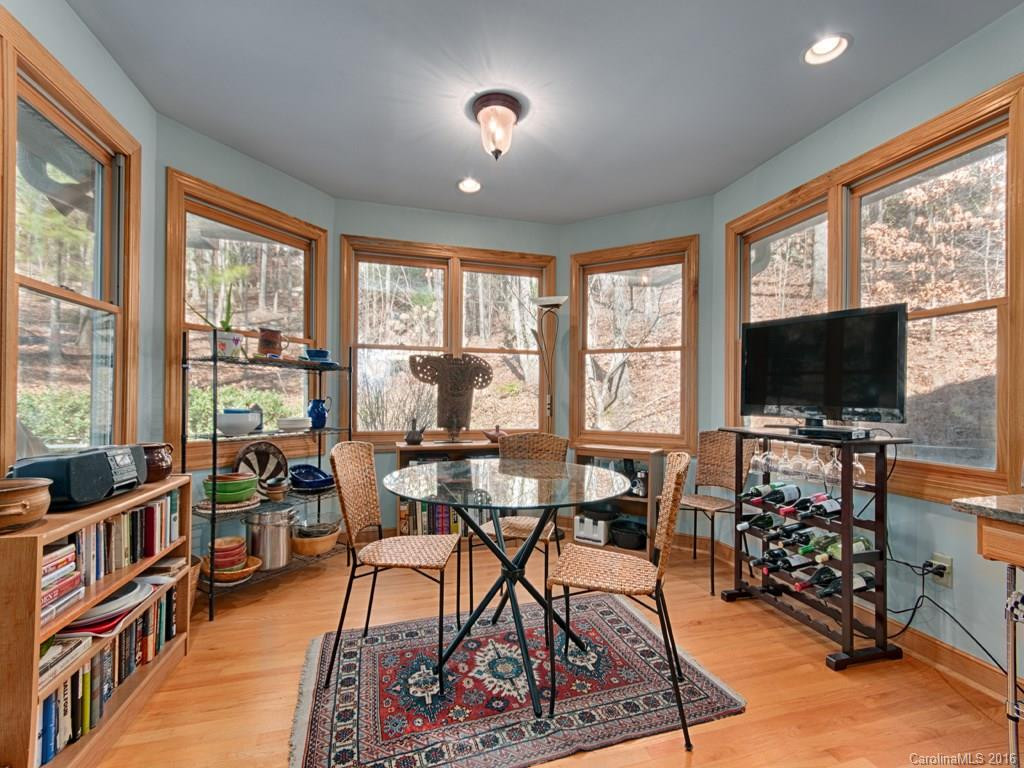 68 Brookwood Road - Photo 9