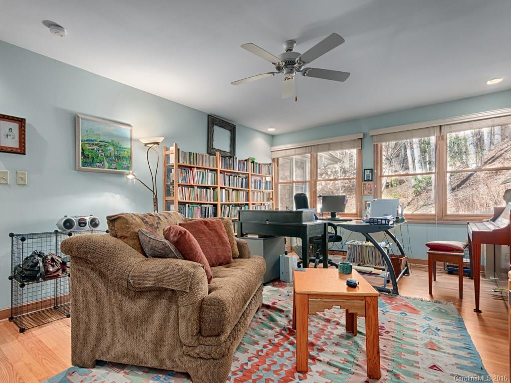 68 Brookwood Road - Photo 10