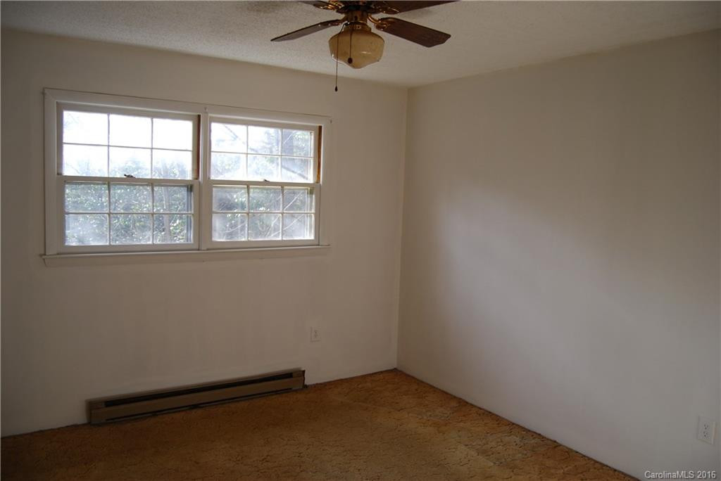 30 Locust Street - Photo 4