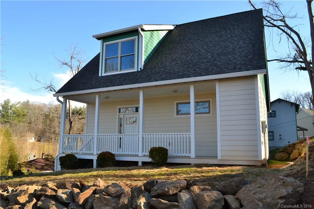 28 Blalock Avenue