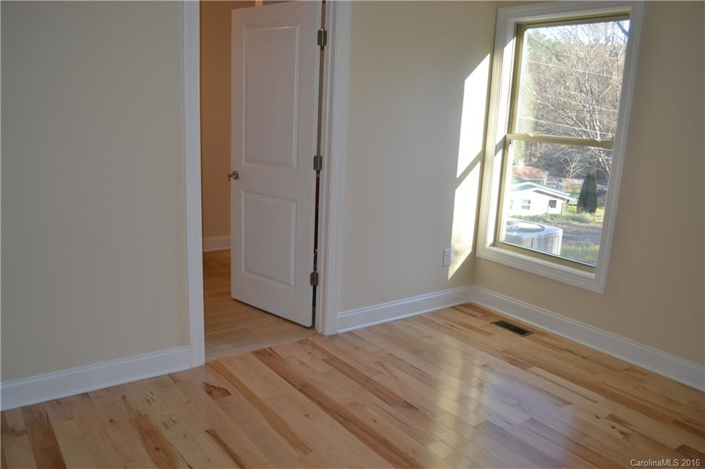 28 Blalock Avenue - Photo 10