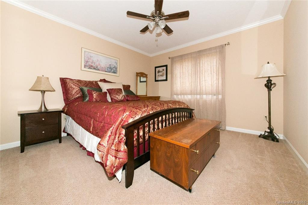 941 Eagles Court #20 - Photo 18