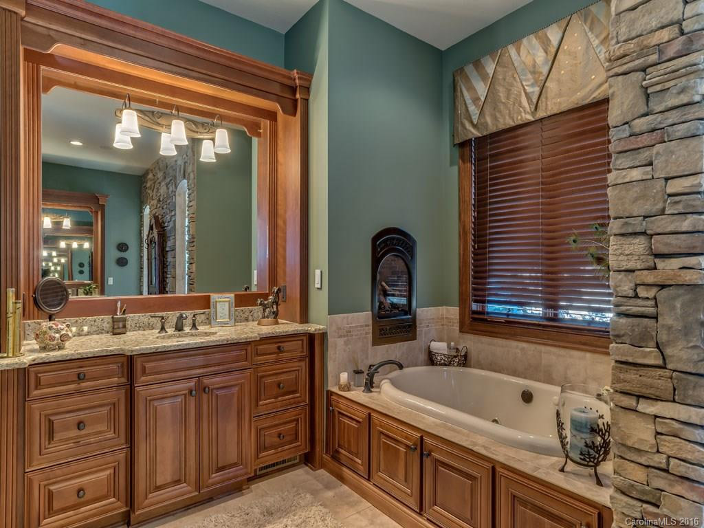 122 Outlook Drive - Photo 13