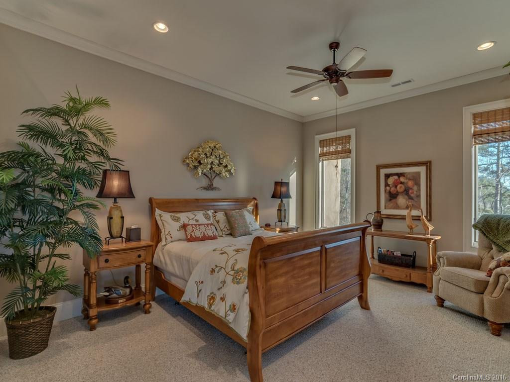 122 Outlook Drive - Photo 16