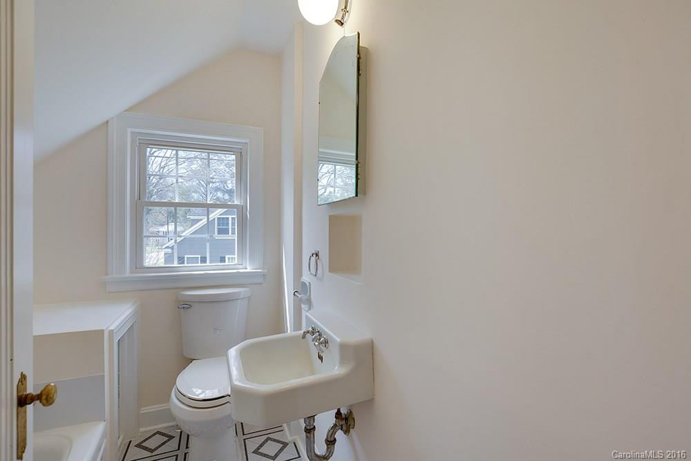 177 Franklin Street - Photo 12