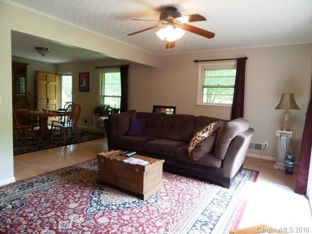 1370 Rector Corner Road - Photo 5