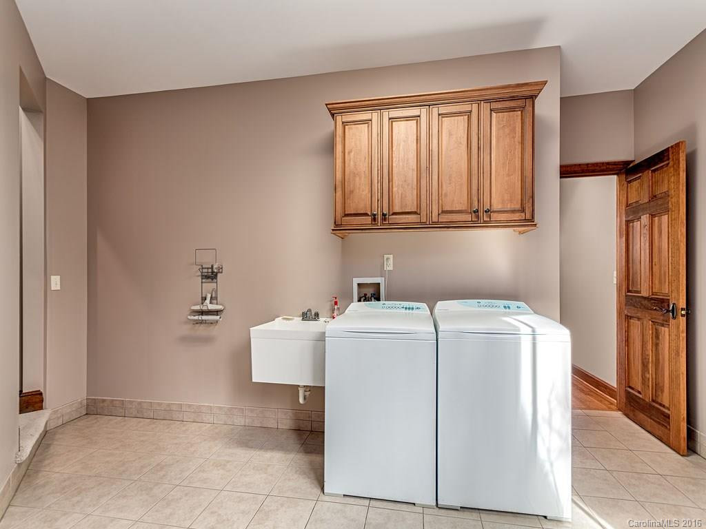 439 Dunroy Drive - Photo 14