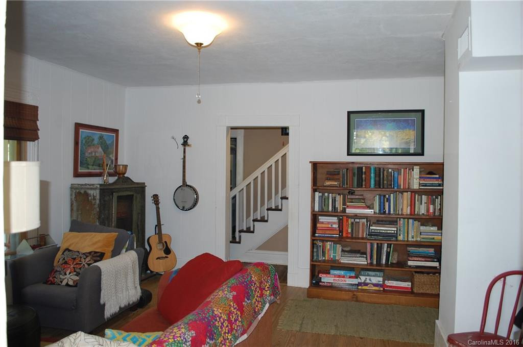 536 Trade Street - Photo 11