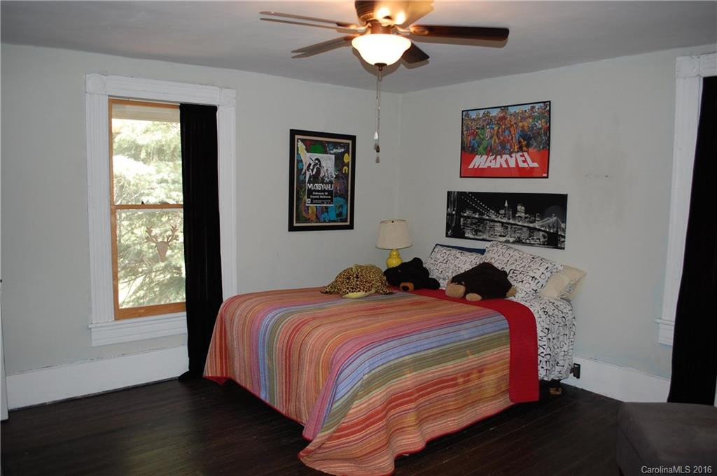 536 Trade Street - Photo 16