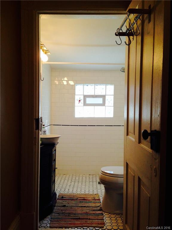 536 Trade Street - Photo 10